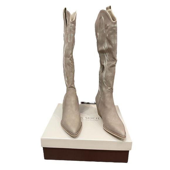 Oasis Society Samara Embroidered Knee High Boots - Picture 7 of 7